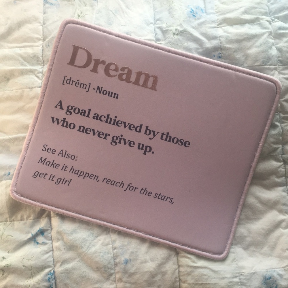Dream mouse pad NWOT